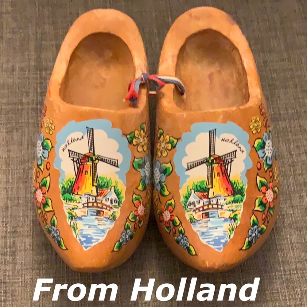From Holland display